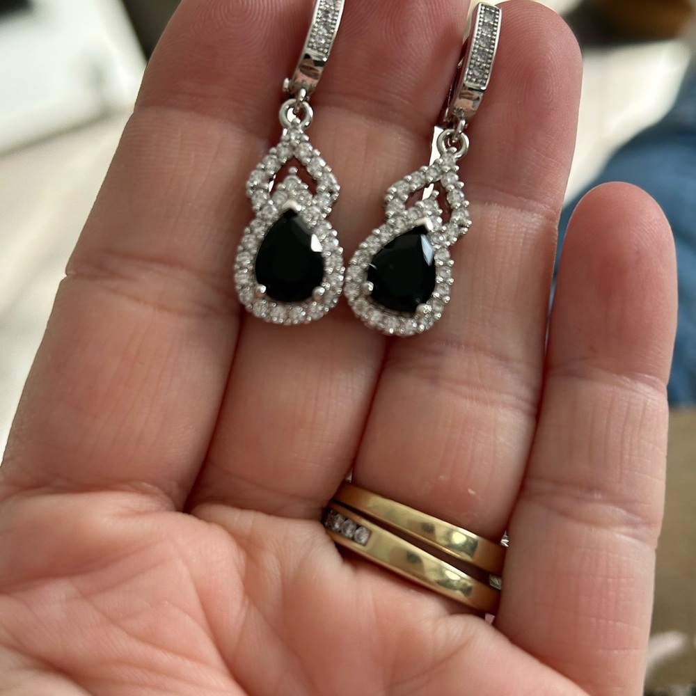 Wedding rhinestone Elegant Black and Silver Jewelry Set - Picture 5 of 8